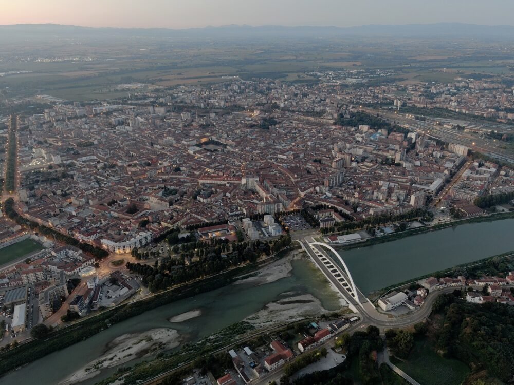 Alessandria panorama landscape pontemeier mandrogni lisondria tanaro – rinnovo patente ad Alessandria
