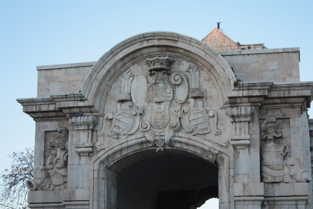 Barleta - Porta Marina 02 – rinnovo patente a Barletta