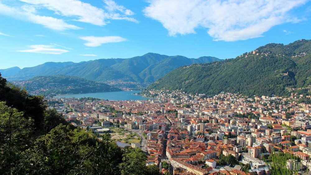 Como and its lake – rinnovo patente a Como
