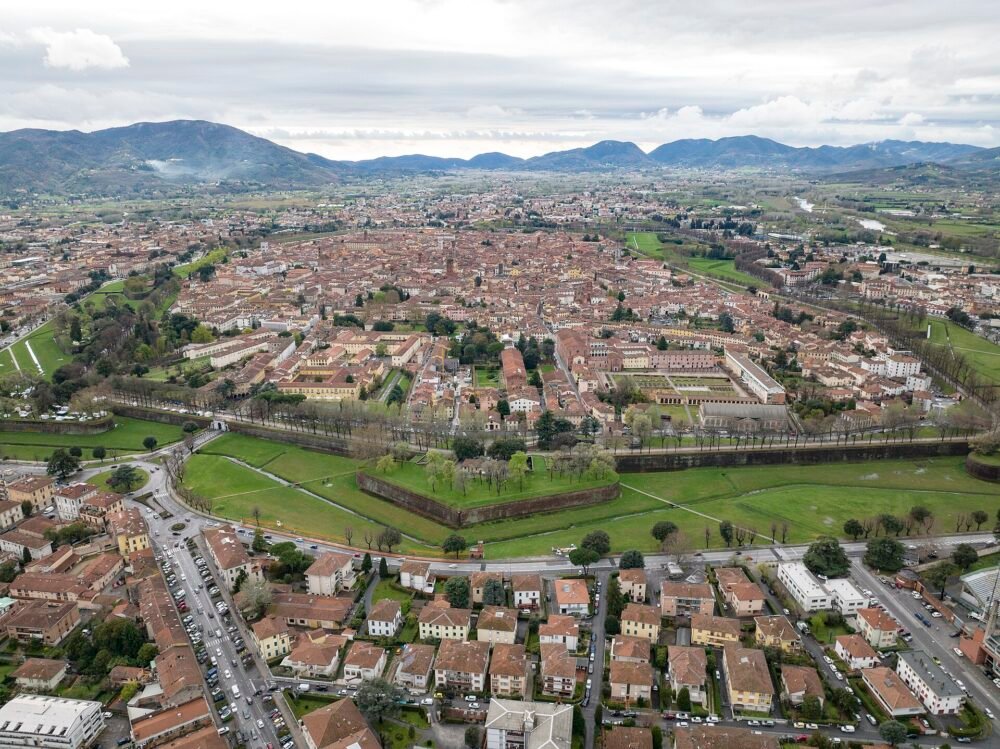 Italy - Lucca - 2 – rinnovo patente a Lucca
