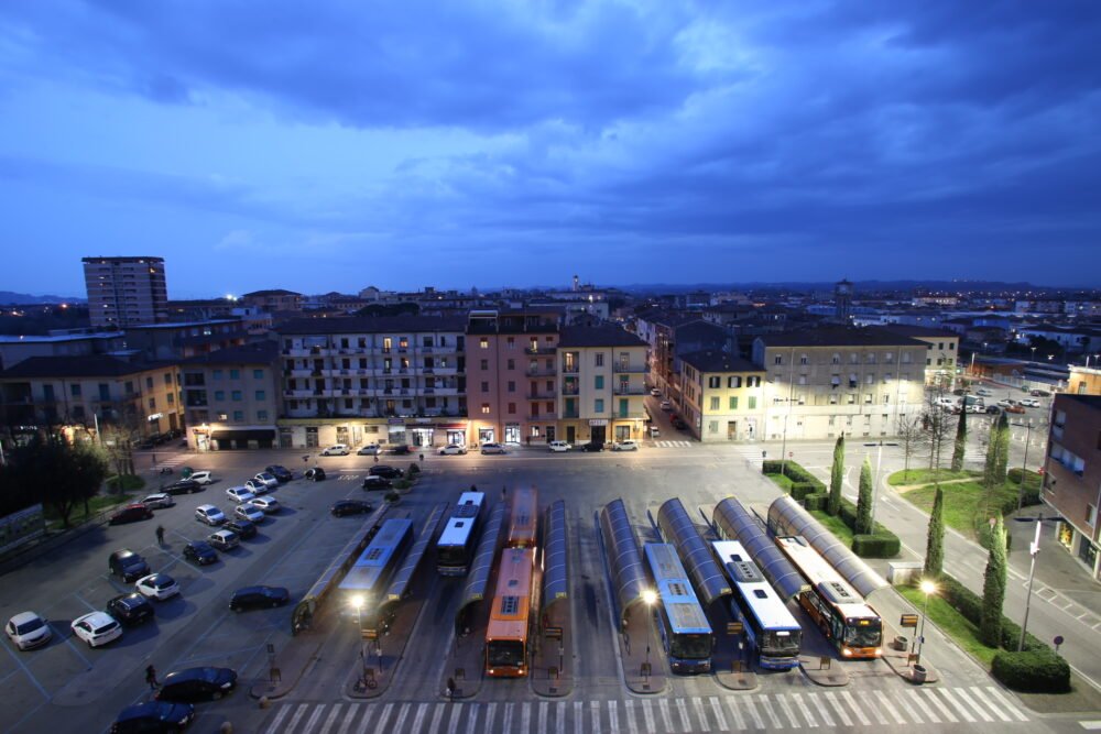 Lo skyline di Pontedera nel 2021 – rinnovo patente a Pontedera