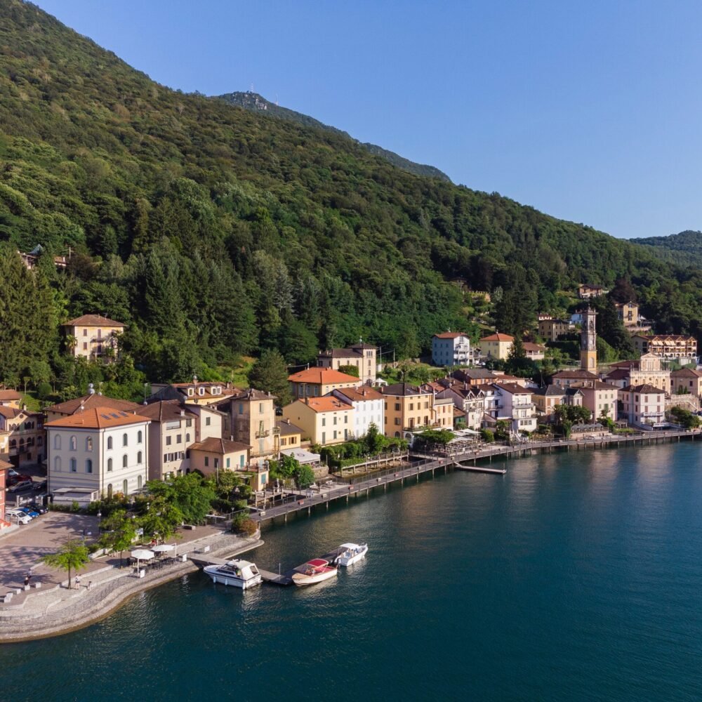 Il Borgo di Porto Ceresio – rinnovo patente a Porto Ceresio