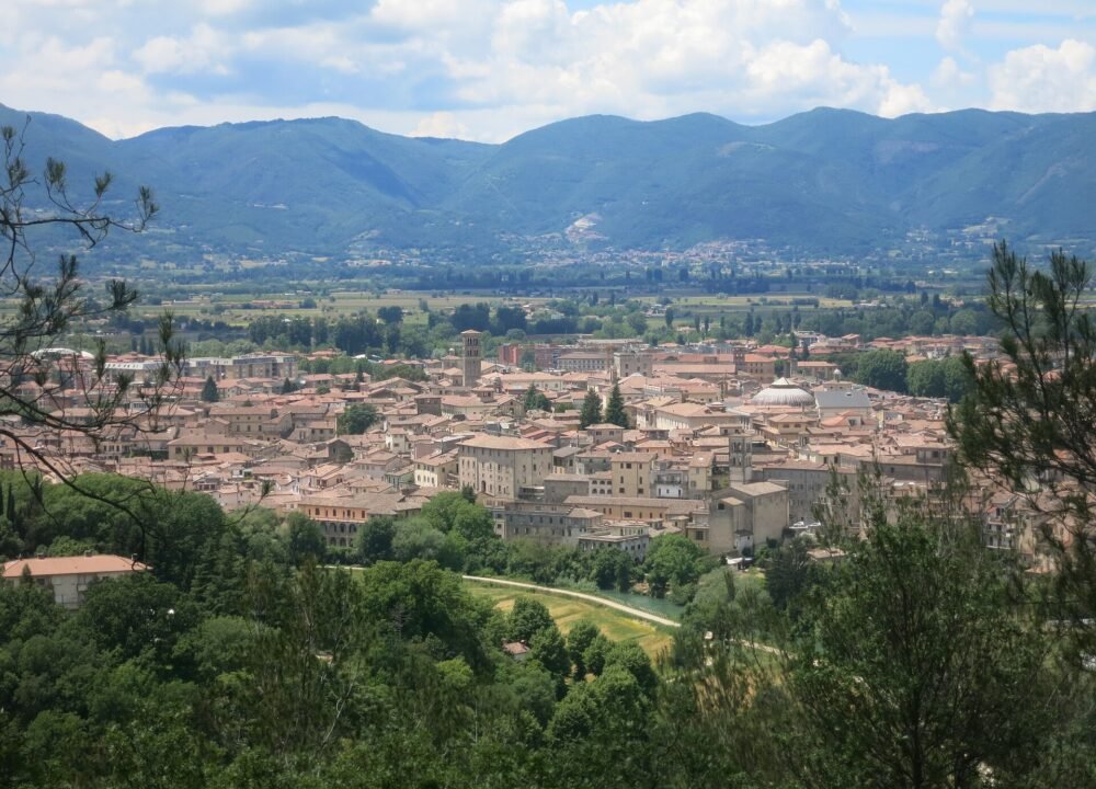 Rieti da Colle San Mauro - Centro storico, 2 (mid) – rinnovo patente a Rieti