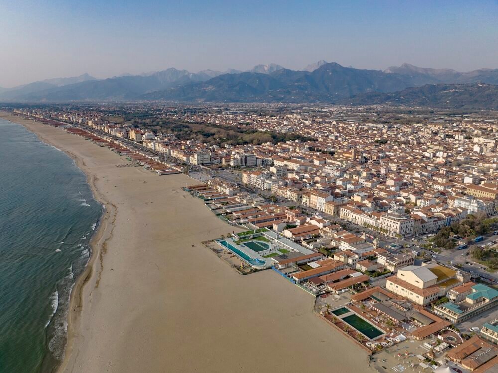 Italy - Viareggio – rinnovo patente a Viareggio