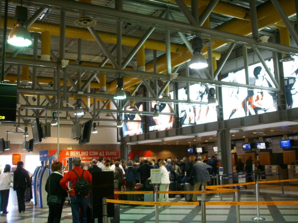 Aeroporto di firenze check in – rinnovo patente a Firenze